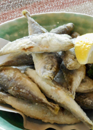 豆あじの唐揚げ