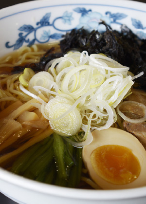 レバニラ定食