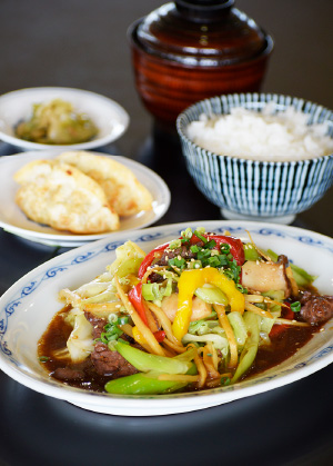 牛ハラミのオイスターソース炒め定食